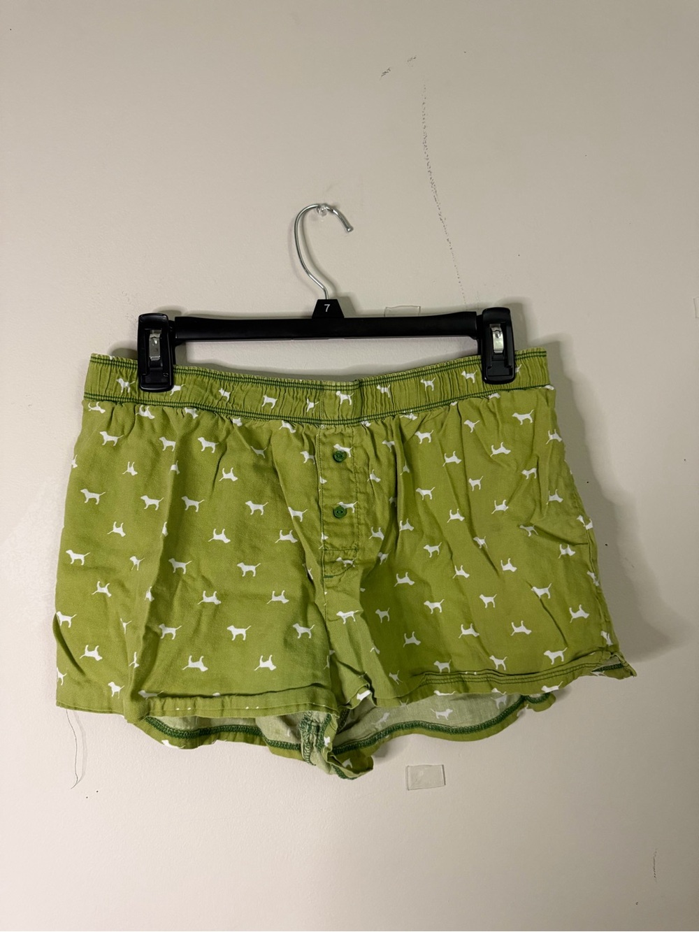 Victoria’s Secret Pink Women’s Green Dog Print Lounge Shorts
